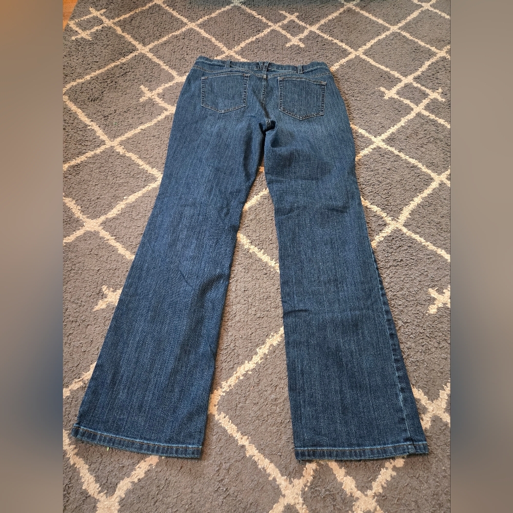 Duluth Trading Co Straight Jeans 12 X 33 - Picture 7 of 10